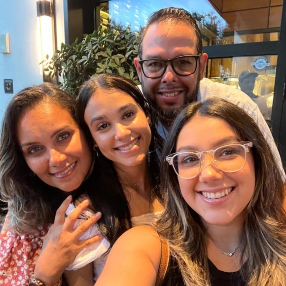 Meet your Posher, Yahaira - Picture 7 of 8